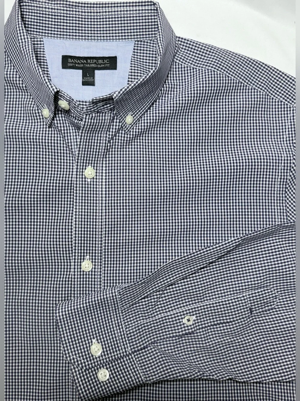 BANANA REPUBLIC Soft Wash Button-Down Shirt